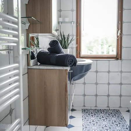 بيت للعطل Venez Chez Vous La Maison Bleue *