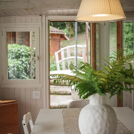 Holiday home Venez Chez Vous La Maison Bleue *